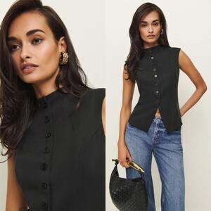 Reformation Lottie Vest Black
